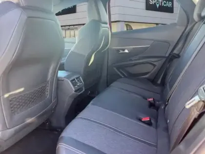 Photo 9 Peugeot 3008  1.2 PureTech 130ch Allure S&S