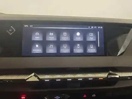 Photo 13 DS DS 4  Hybride 145ch Etoile Automatique