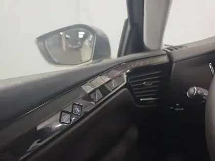 Photo 12 DS DS 4  Hybride 145ch Etoile Automatique