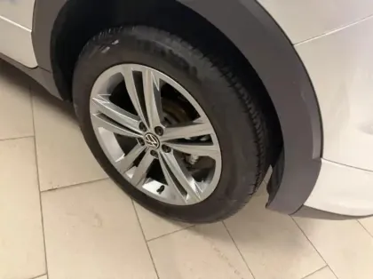 Photo 14 Volkswagen T-cross  1.0 TSI 110ch R-Line DSG7