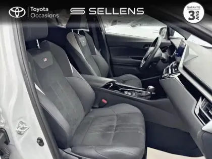 Photo 5 Toyota C-HR  2.0 Hybride 184ch GR Sport E-CVT