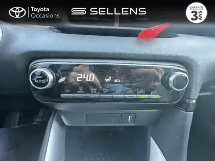 Photo 10 Toyota Yaris  116h Design 5p MY22