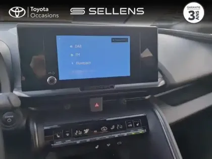 Photo 14 Toyota C-HR  1.8 Hybride 140ch Design NG23