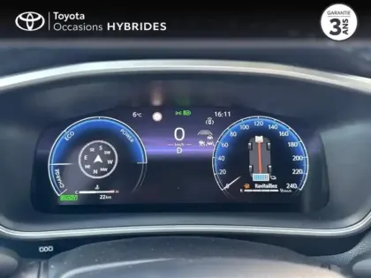 Photo 13 Toyota Corolla  CROSS 1.8 140ch Dynamic Business MY25