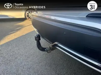 Photo 11 Toyota C-HR  122h Distinctive 2WD E-CVT MY22