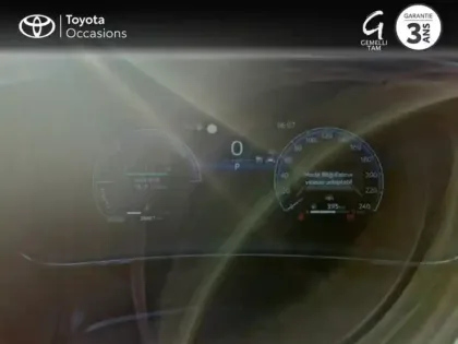 Photo 13 Toyota Corolla  1.8 140ch Design MY23