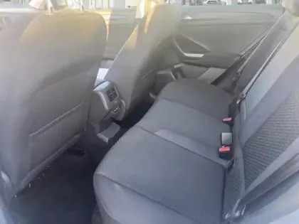 Photo 23 Volkswagen T-roc  1.0 TSI 110ch United