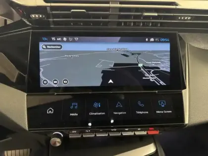 Photo 14 Peugeot 308  PHEV 180ch Allure e-EAT8