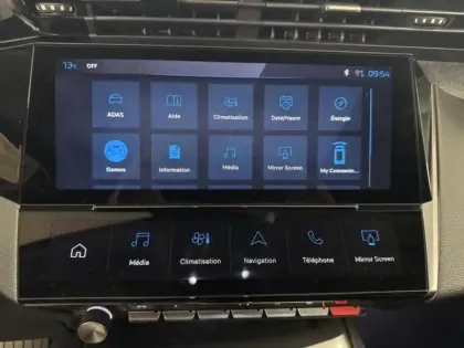 Photo 11 Peugeot 308  PHEV 180ch Allure e-EAT8