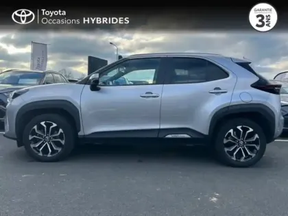 Photo 8 Toyota Yaris  Cross 116h Design Pack Cargo