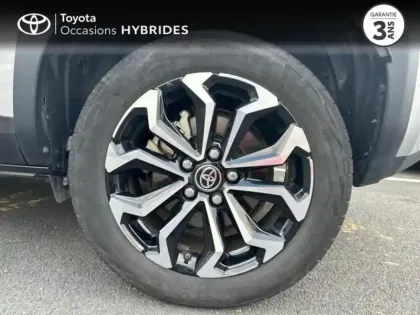 Photo 7 Toyota Yaris  Cross 116h Design Pack Cargo