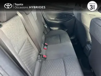 Photo 12 Toyota Yaris  Cross 116h Design Pack Cargo