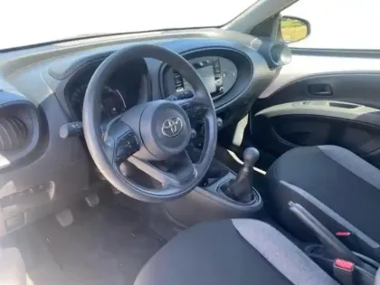 Photo 13 Toyota Aygo  X 1.0 VVT-i 72ch Active Business MY23