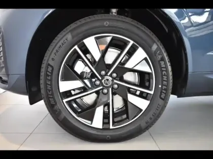 Photo 5 Volvo Xc60  T6 Hybride Rechargeable 253 + 145ch Plus Style Dark Geartronic 8 AWD