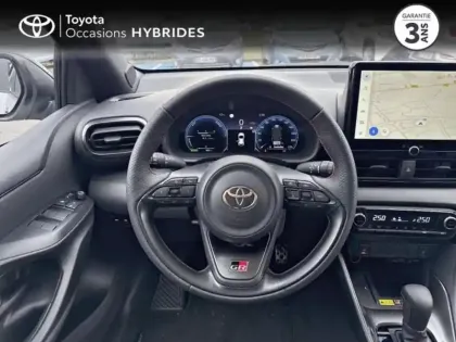 Photo 8 Toyota Yaris  130h GR Sport 5p MY25