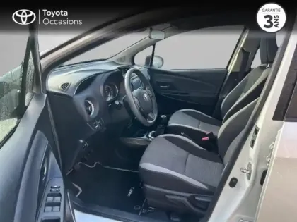 Photo 10 Toyota Yaris  70 VVT-i Design Y20 5p MY19