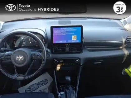 Photo 7 Toyota Yaris  116h Design 5p MC24