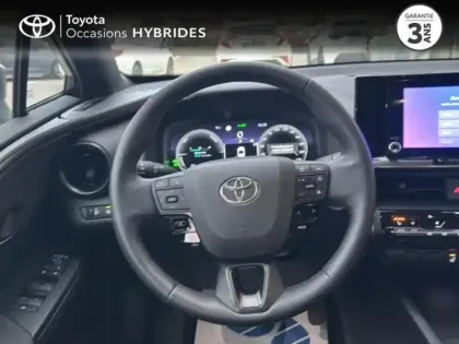 Photo 8 Toyota C-HR  2.0 Hybride Rechargeable 225ch Dynamic MY25