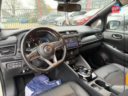 Photo 14 Nissan Leaf  150ch 40kWh N-Connecta 19.5