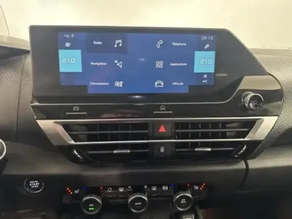 Photo 11 Citroën C4  Moteur électrique 136ch (100 kW) Shine Automatique