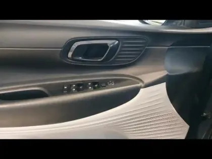 Photo 14 Hyundai I20  1.0 T-GDi 100ch Hybrid Business DCT-7