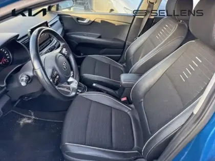 Photo 10 Kia Rio  1.0 T-GDI 120ch MHEV GT-Line Premium DCT7