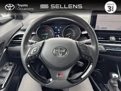 Photo 8 Toyota C-HR  122h GR-Sport 2WD E-CVT MY22