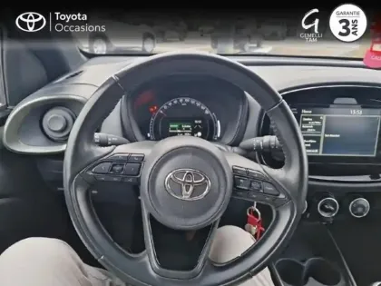 Photo 8 Toyota Aygo  X 1.0 VVT-i 72ch Design