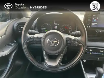 Photo 8 Toyota Yaris  116h Dynamic 5p MY22