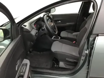 Photo 11 Dacia Sandero  1.0 TCe 110ch Stepway Extreme -24