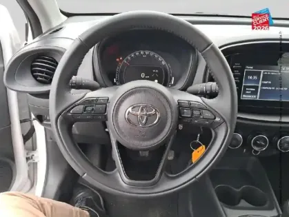 Photo 11 Toyota Aygo  X 1.0 VVT-i 72ch Dynamic MY23