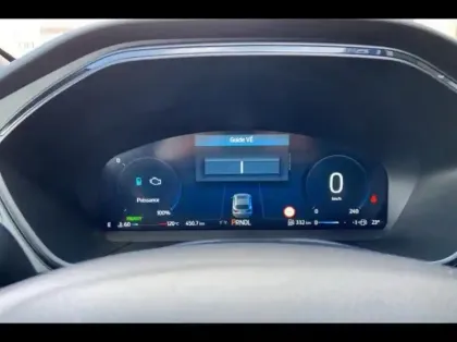 Photo 8 Ford Kuga  2.5 Duratec 180ch Hybrid FlexiFuel ST-Line X Powershift