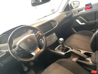 Photo 14 Peugeot 308  1.2 PureTech 110ch E6.c S&S Style 108g