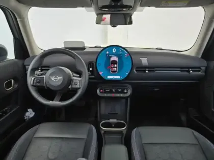 Photo 6 Mini Cooper  5 Portes C 156ch Classic DKG7