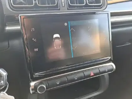 Photo 13 Citroën C3  1.2 PureTech 110ch S&S Shine EAT6