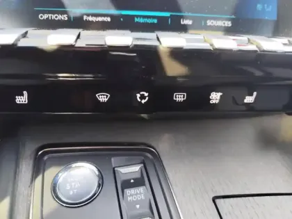 Photo 15 Peugeot 508 HYBRID 225ch GT e-EAT8 Suréquipé