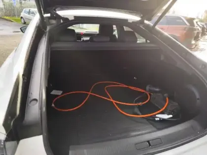 Photo 18 Peugeot 508 HYBRID 225ch GT e-EAT8 Suréquipé