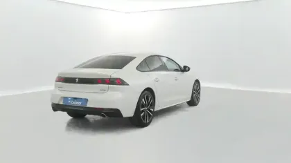 Photo 32 Peugeot 508 HYBRID 225ch GT e-EAT8 Suréquipé