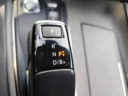 Photo 21 Peugeot 508 HYBRID 225ch GT e-EAT8 Suréquipé