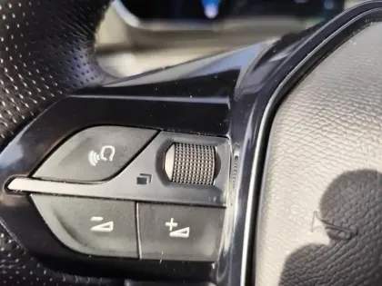 Photo 23 Peugeot 508 HYBRID 225ch GT e-EAT8 Suréquipé