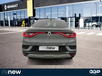 Photo 8 Renault Arkana E-Tech 145 - 21B Intens