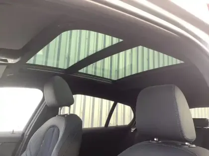 Photo 55 BMW Serie 1 Gén. III (F40) Ph2 M Sport 5