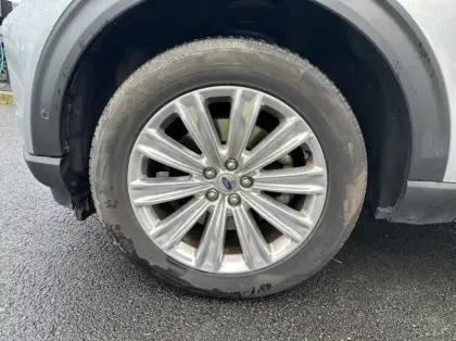 Photo 13 Ford Explorer 3.0 EcoBoost 457ch Parallel PHEV Platinum i-AWD BVA10 25cv