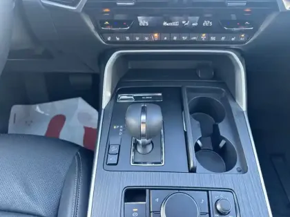 Photo 7 Mazda Cx-80 3.3 e-SKYACTIV D 254ch Homura Plus