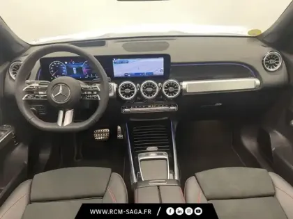 Photo 10 Mercedes GLB 200 d AMG Line