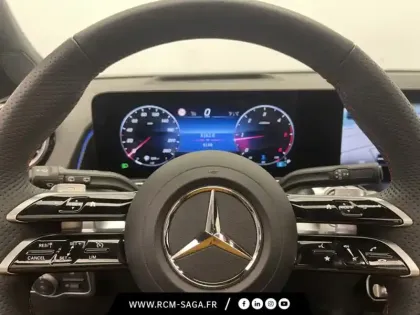 Photo 12 Mercedes GLB 200 d AMG Line