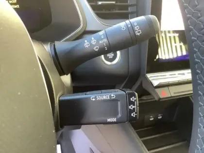 Photo 19 Renault Symbioz Nouveau E-Tech full hybrid 145 Techno