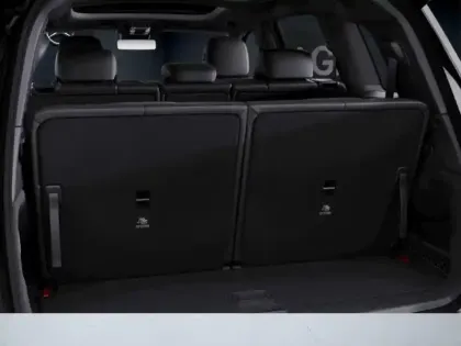 Photo 8 Mercedes EQB 350 4MATIC AMG Line