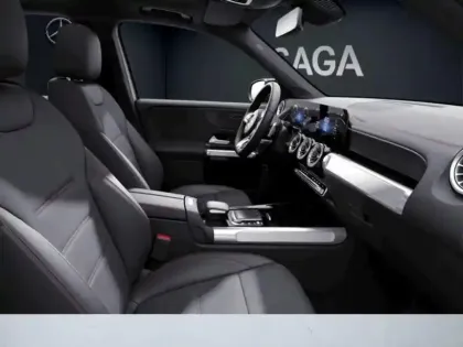 Photo 38 Mercedes EQB 350 4MATIC AMG Line