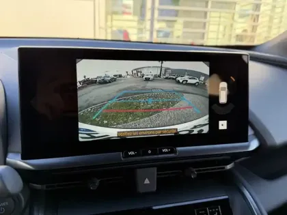 Photo 15 Toyota C-HR 1.8 Hybride 140 Design NG 14